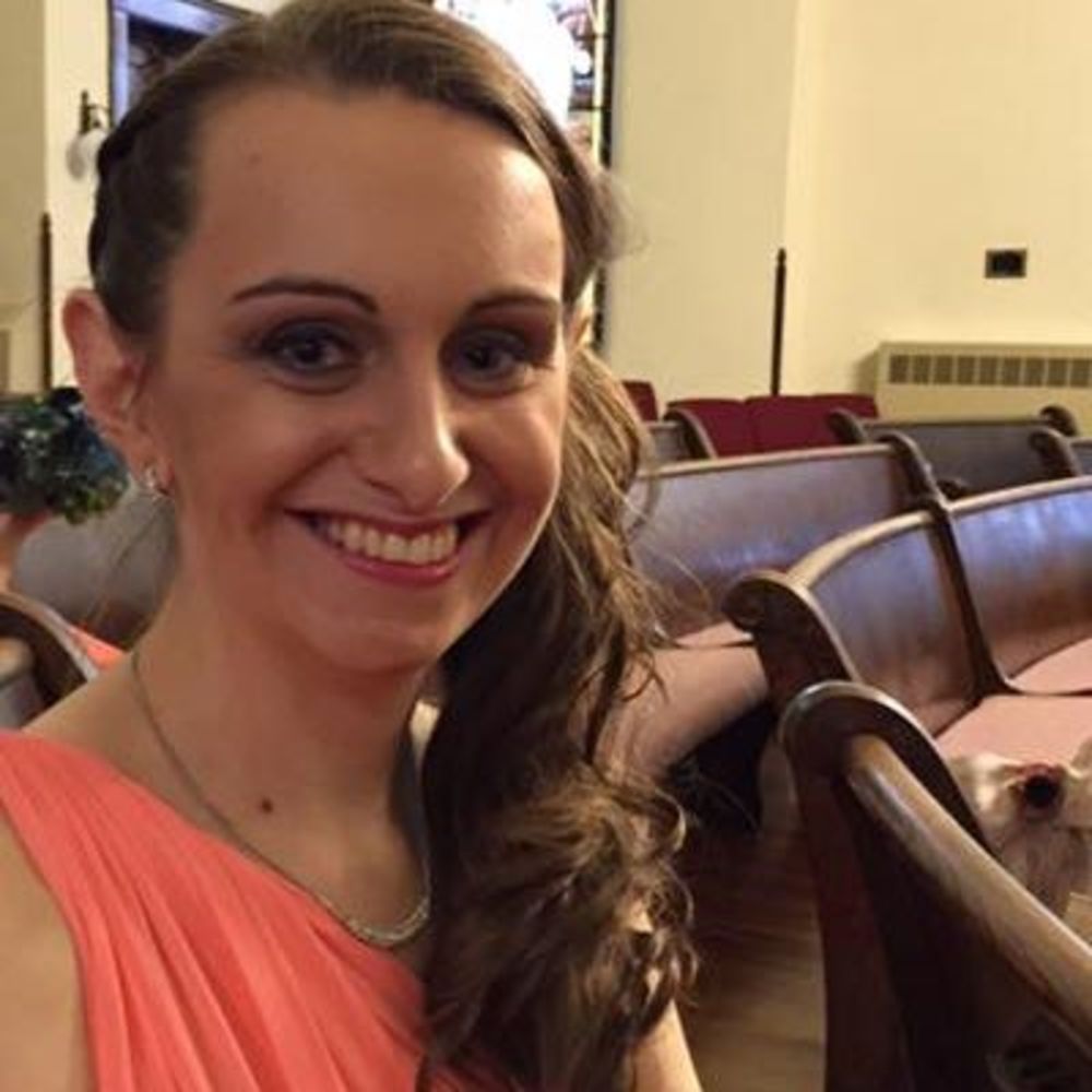 Meet your Posher, Angela